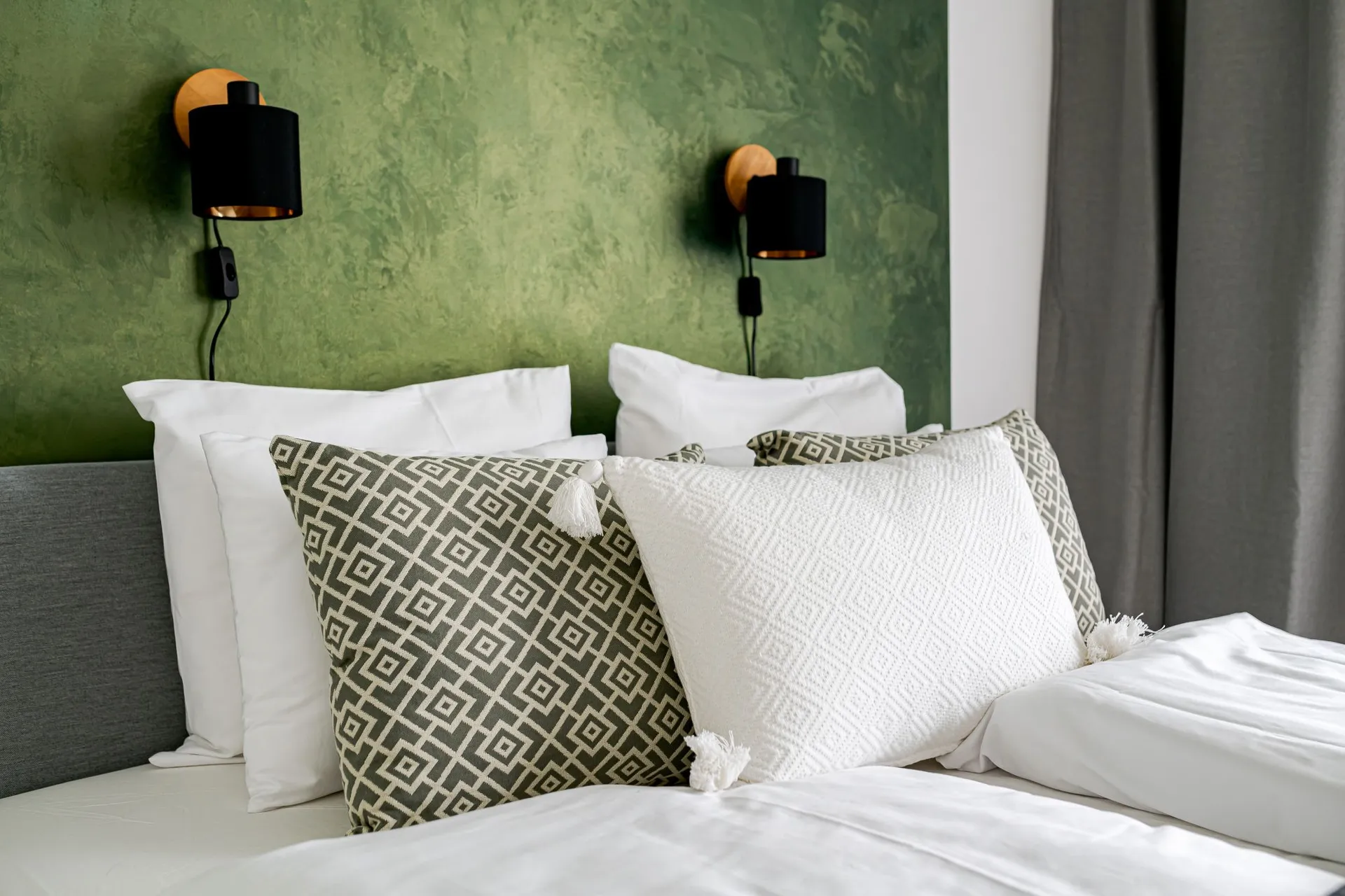 Spirit Family - A409