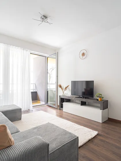 WestSide Garden Apartments by FirstHost