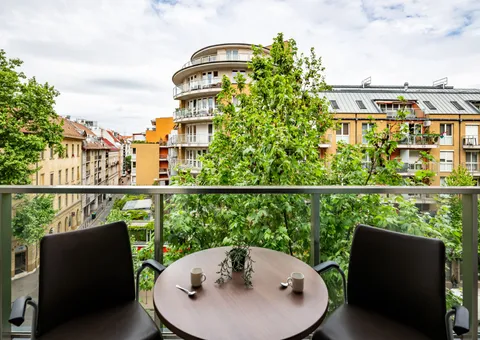 Spirit Family - A409